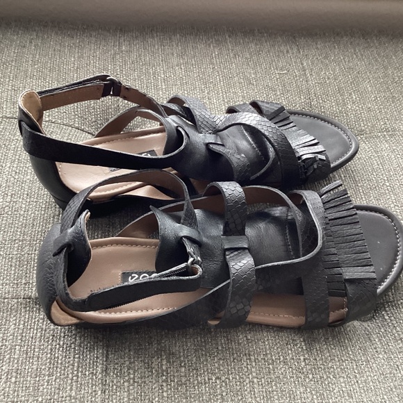 Ecco Black Leather Strap Sandal Women's size US 8.5/EU 39 - Picture 2 of 6